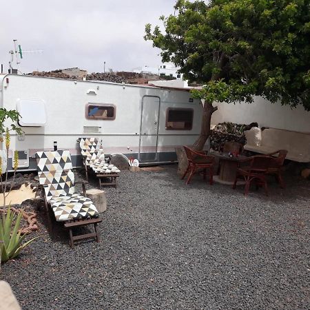 "Lapa" Caravan Apartamento Tinajo Exterior photo