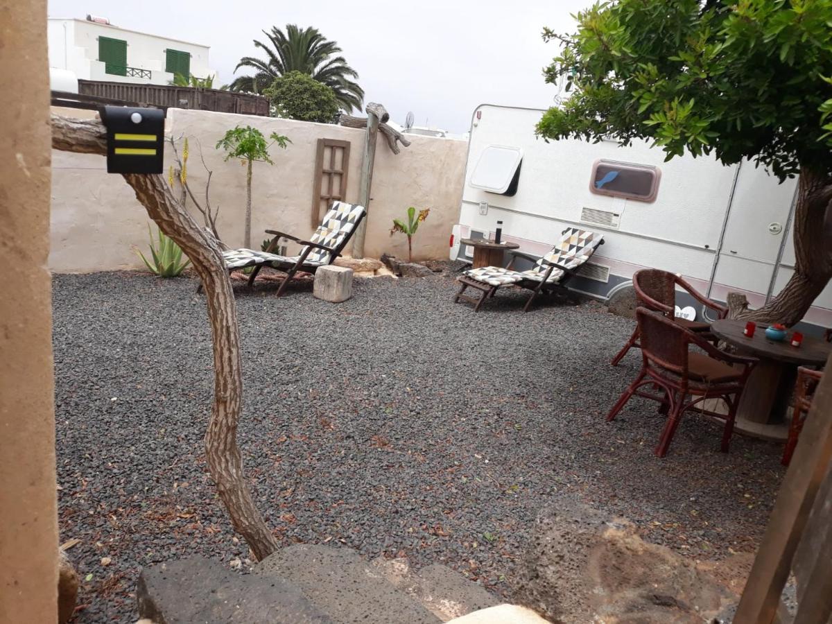 "Lapa" Caravan Apartamento Tinajo Exterior photo