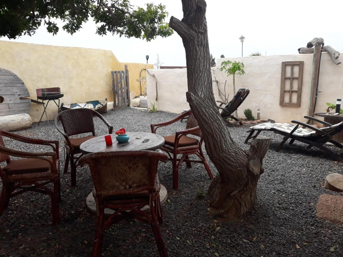 "Lapa" Caravan Apartamento Tinajo Exterior photo